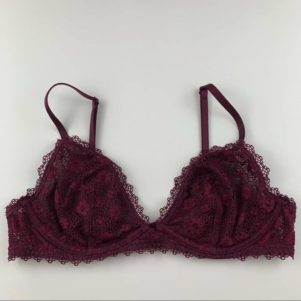 Victoria’s Secret Bralette Small #3989